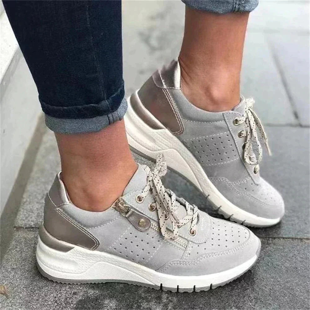 Ξένια | Ορθοπεδικά sneakers με επίπεδο τακούνι